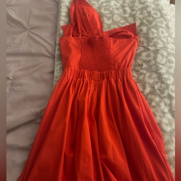 Red cutout midi dress - Picture 3 of 4